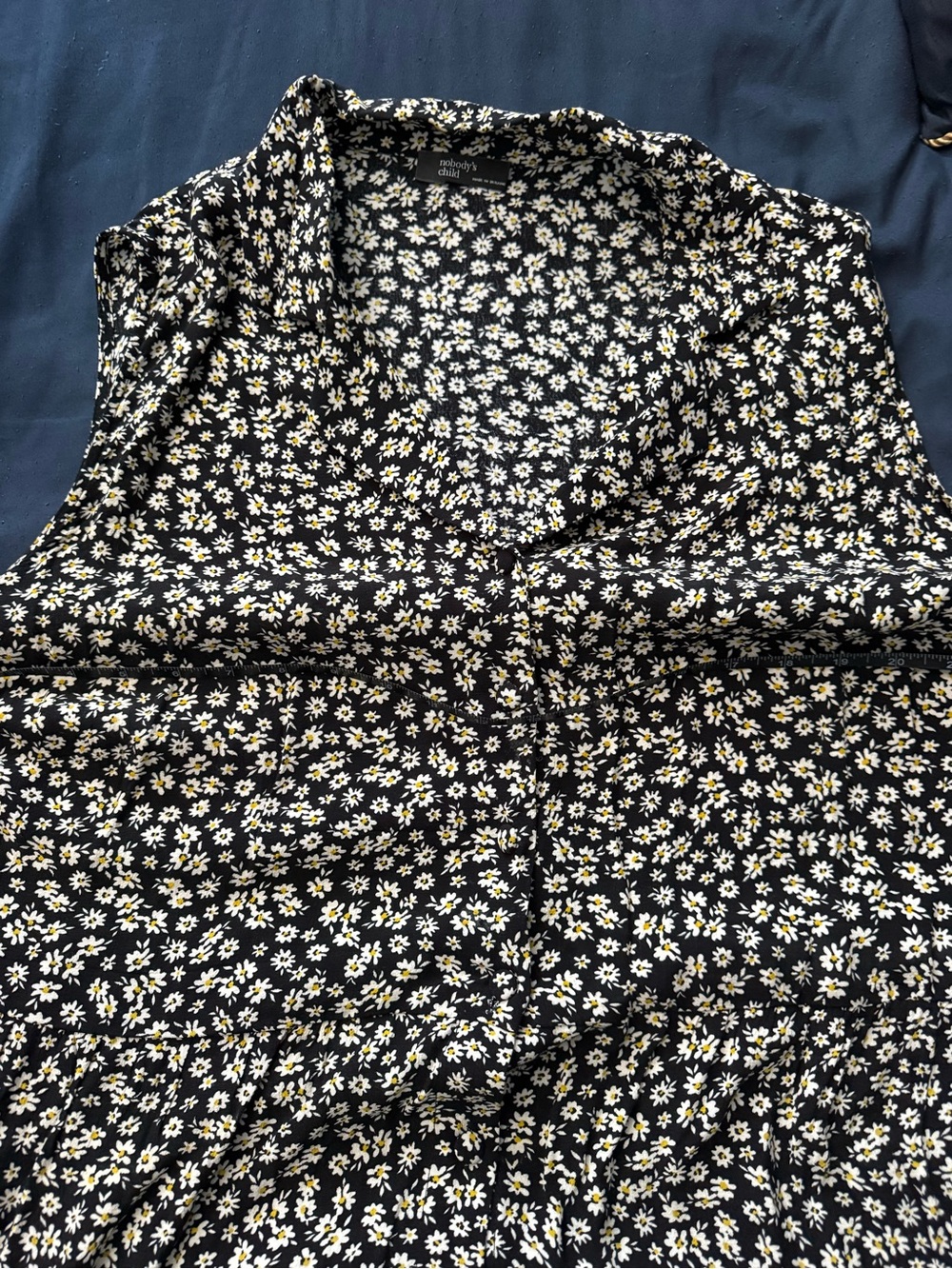Sleeveless Black Daisy Print Women's Dress